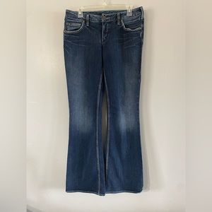 Silver jeans size 30/33 aiko